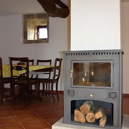 Casa de Campo Retiro Da Lameira *